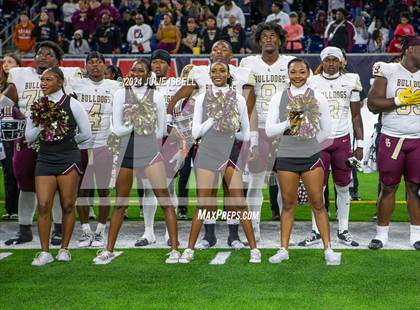 Thumbnail 2 in Jordan vs. Summer Creek (UIL 6A Dll Football Semi Regional Playoff) photogallery.