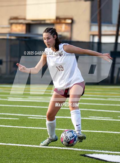 Thumbnail 2 in Rouse @ McAllen (Uil Region IV 5A D1 Regional Semifinals Soccer) photogallery.