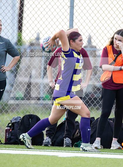 Thumbnail 1 in Rouse @ McAllen (Uil Region IV 5A D1 Regional Semifinals Soccer) photogallery.