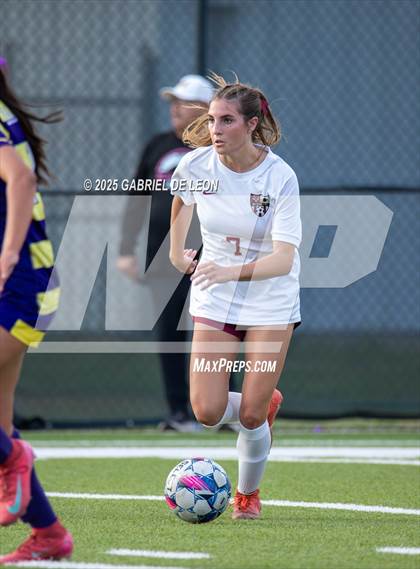 Thumbnail 1 in Rouse @ McAllen (Uil Region IV 5A D1 Regional Semifinals Soccer) photogallery.