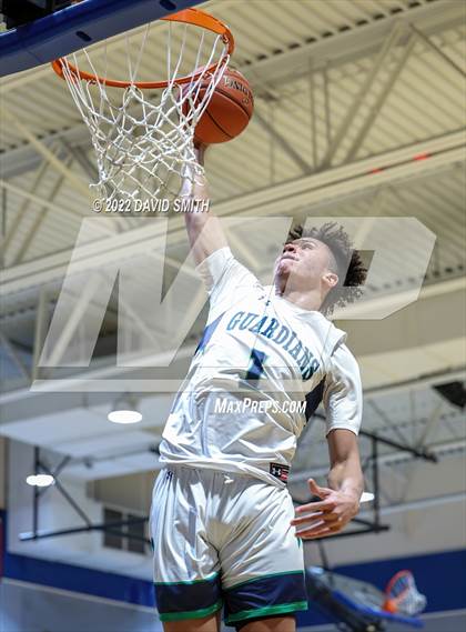 Thumbnail 1 in Aquinas vs St. Michael the Archangel - Sonic Showdown photogallery.