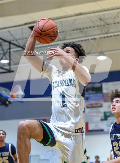 Thumbnail 1 in Aquinas vs St. Michael the Archangel - Sonic Showdown photogallery.
