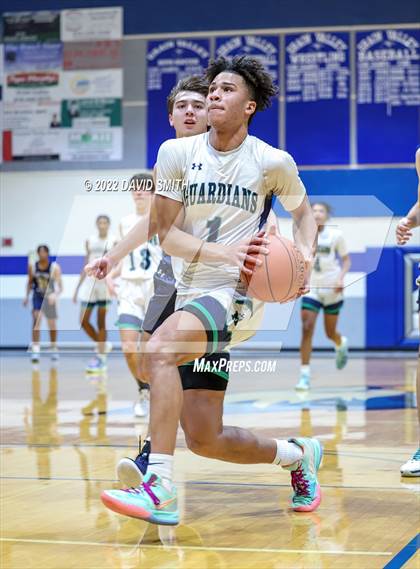Thumbnail 3 in Aquinas vs St. Michael the Archangel - Sonic Showdown photogallery.