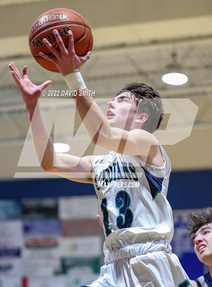 Thumbnail 2 in Aquinas vs St. Michael the Archangel - Sonic Showdown photogallery.