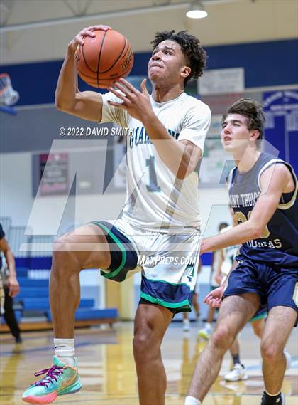 Thumbnail 3 in Aquinas vs St. Michael the Archangel - Sonic Showdown photogallery.