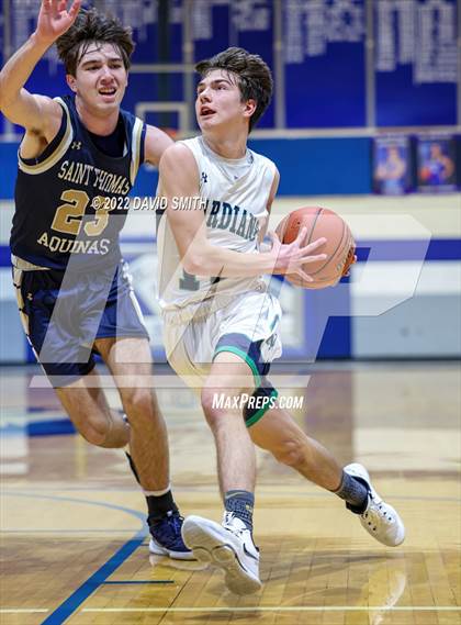 Thumbnail 2 in Aquinas vs St. Michael the Archangel - Sonic Showdown photogallery.