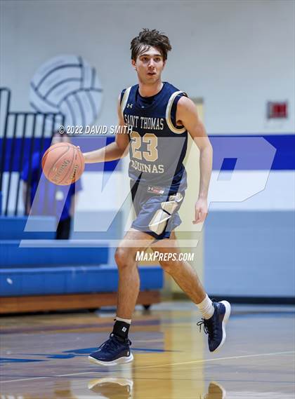 Thumbnail 1 in Aquinas vs St. Michael the Archangel - Sonic Showdown photogallery.