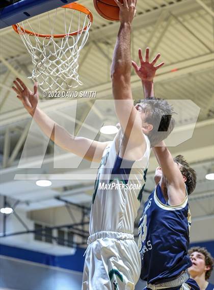 Thumbnail 2 in Aquinas vs St. Michael the Archangel - Sonic Showdown photogallery.