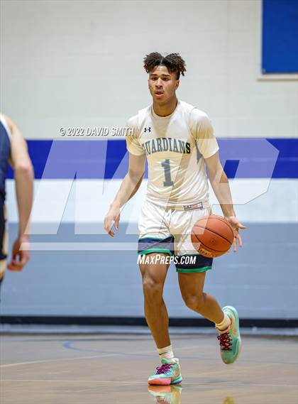 Thumbnail 2 in Aquinas vs St. Michael the Archangel - Sonic Showdown photogallery.
