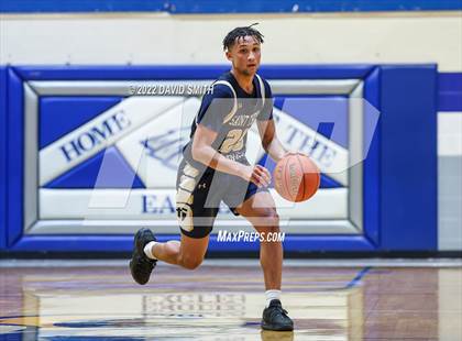 Thumbnail 2 in Aquinas vs St. Michael the Archangel - Sonic Showdown photogallery.