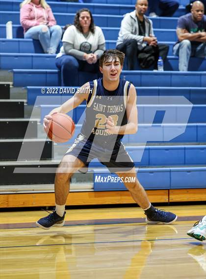 Thumbnail 2 in Aquinas vs St. Michael the Archangel - Sonic Showdown photogallery.