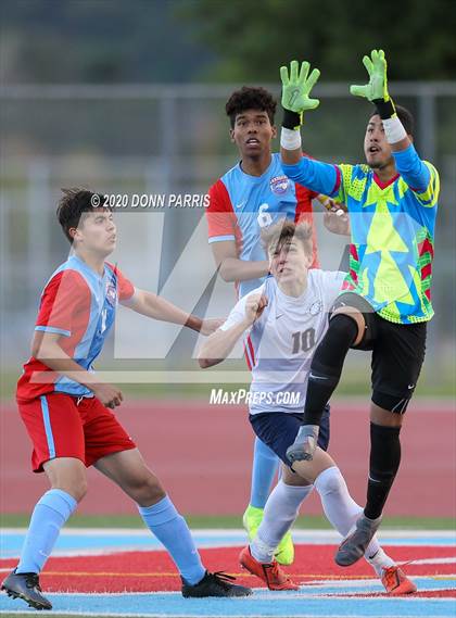 Thumbnail 3 in Brentwood School @ Ganesha (CIF SoCal Regional D5 Final) photogallery.