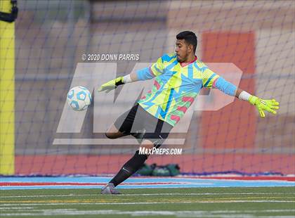 Thumbnail 2 in Brentwood School @ Ganesha (CIF SoCal Regional D5 Final) photogallery.