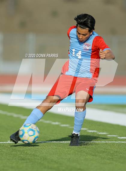 Thumbnail 1 in Brentwood School @ Ganesha (CIF SoCal Regional D5 Final) photogallery.