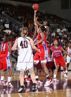 Thumbnail 2 in Dulles vs. Cy-Fair (UIL Regional State 5A Semifinals) photogallery.