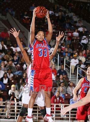 Thumbnail 2 in Dulles vs. Cy-Fair (UIL Regional State 5A Semifinals) photogallery.