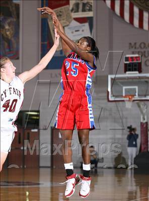 Thumbnail 3 in Dulles vs. Cy-Fair (UIL Regional State 5A Semifinals) photogallery.