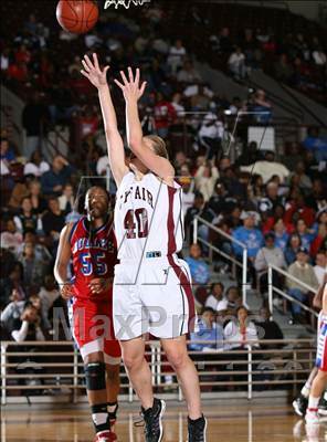 Thumbnail 2 in Dulles vs. Cy-Fair (UIL Regional State 5A Semifinals) photogallery.