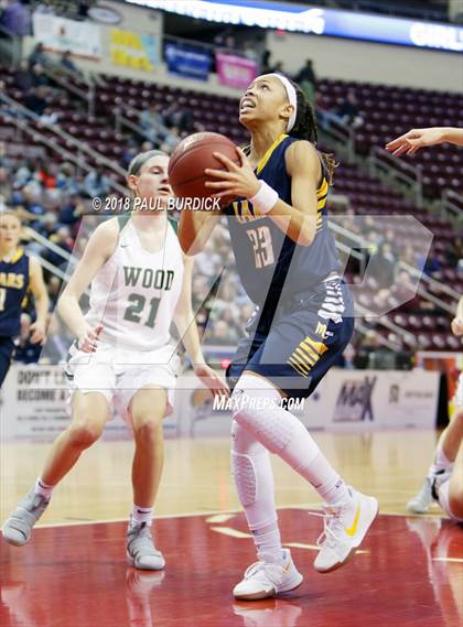 Thumbnail 1 in Archbishop Wood vs. Mars (PIAA AAAAA Championship) photogallery.