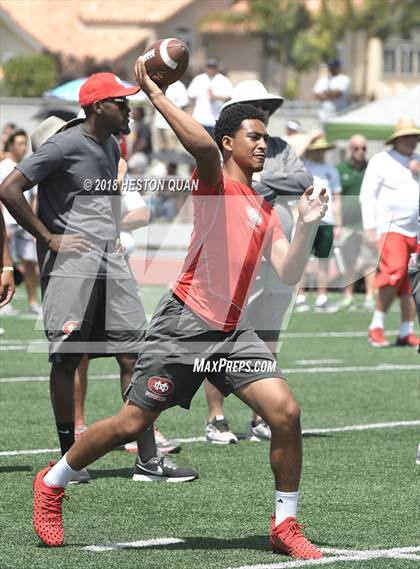 Thumbnail 3 in Orange Lutheran vs. Mater Dei (Battle at the Beach 7-on-7) photogallery.