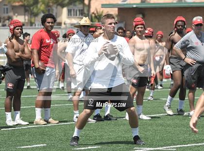 Thumbnail 2 in Orange Lutheran vs. Mater Dei (Battle at the Beach 7-on-7) photogallery.