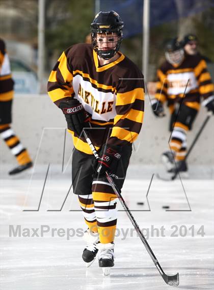 Thumbnail 2 in Lutheran South vs Oakville (St. Louis Winter Classic) photogallery.