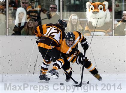 Thumbnail 2 in Lutheran South vs Oakville (St. Louis Winter Classic) photogallery.