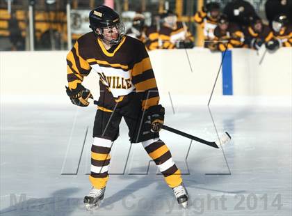 Thumbnail 3 in Lutheran South vs Oakville (St. Louis Winter Classic) photogallery.