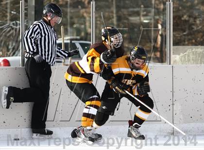 Thumbnail 3 in Lutheran South vs Oakville (St. Louis Winter Classic) photogallery.