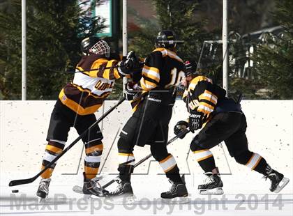 Thumbnail 2 in Lutheran South vs Oakville (St. Louis Winter Classic) photogallery.