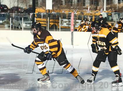 Thumbnail 3 in Lutheran South vs Oakville (St. Louis Winter Classic) photogallery.