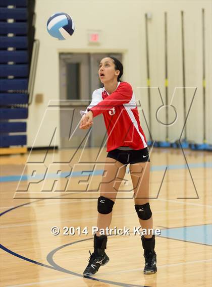 Thumbnail 1 in Herndon @ Yorktown photogallery.