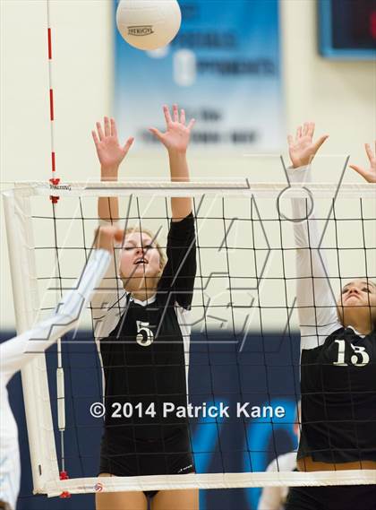 Thumbnail 2 in Herndon @ Yorktown photogallery.