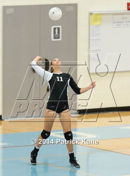 Thumbnail 1 in Herndon @ Yorktown photogallery.