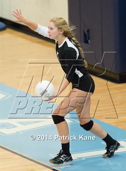 Thumbnail 1 in Herndon @ Yorktown photogallery.