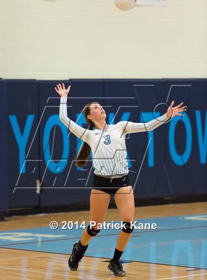 Thumbnail 2 in Herndon @ Yorktown photogallery.