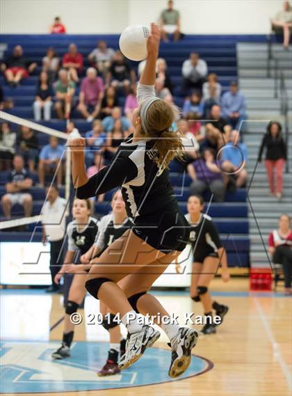 Thumbnail 2 in Herndon @ Yorktown photogallery.