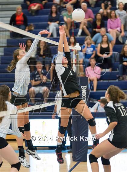 Thumbnail 3 in Herndon @ Yorktown photogallery.