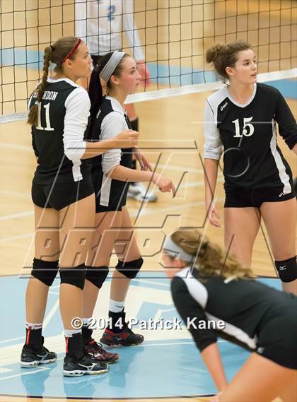 Thumbnail 2 in Herndon @ Yorktown photogallery.