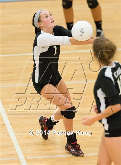 Thumbnail 2 in Herndon @ Yorktown photogallery.