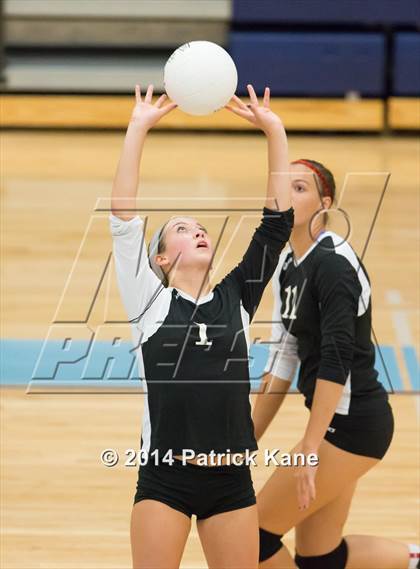 Thumbnail 1 in Herndon @ Yorktown photogallery.