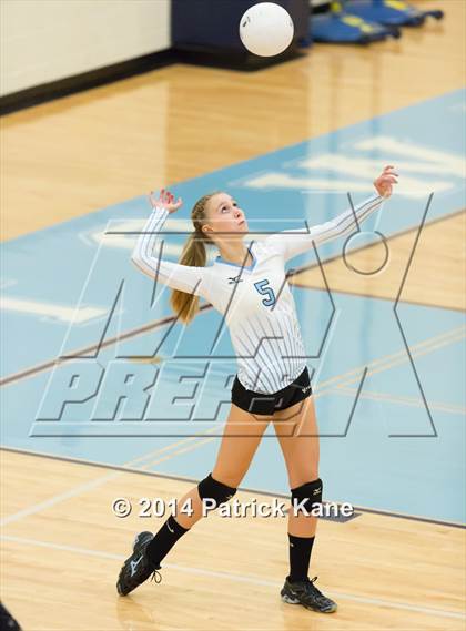 Thumbnail 1 in Herndon @ Yorktown photogallery.
