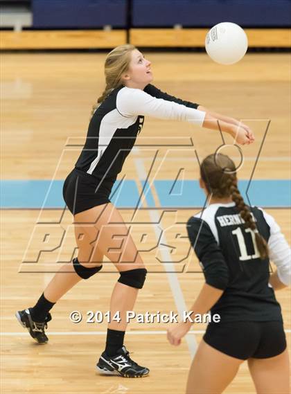 Thumbnail 1 in Herndon @ Yorktown photogallery.
