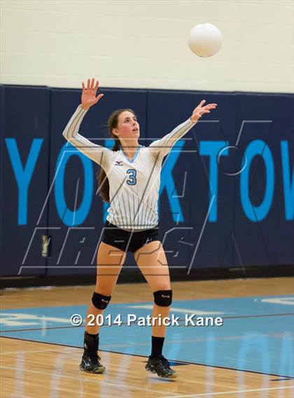 Thumbnail 3 in Herndon @ Yorktown photogallery.