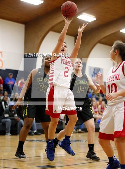 Thumbnail 1 in Isabella vs. Verbena (Chilton County Tournament) photogallery.