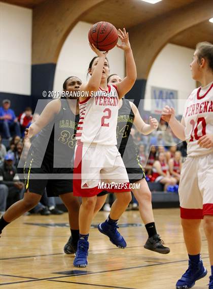 Thumbnail 3 in Isabella vs. Verbena (Chilton County Tournament) photogallery.