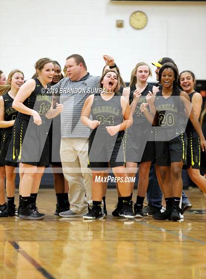 Thumbnail 2 in Isabella vs. Verbena (Chilton County Tournament) photogallery.