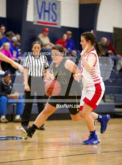 Thumbnail 1 in Isabella vs. Verbena (Chilton County Tournament) photogallery.