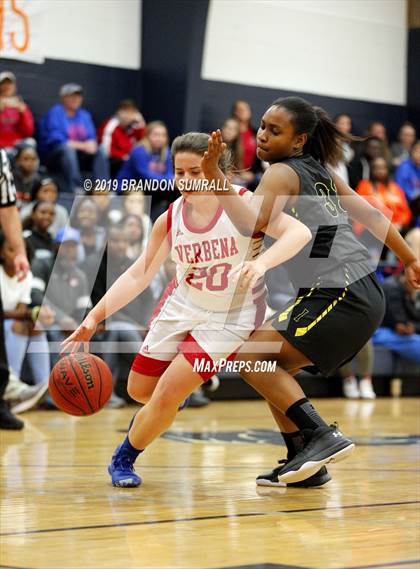 Thumbnail 1 in Isabella vs. Verbena (Chilton County Tournament) photogallery.