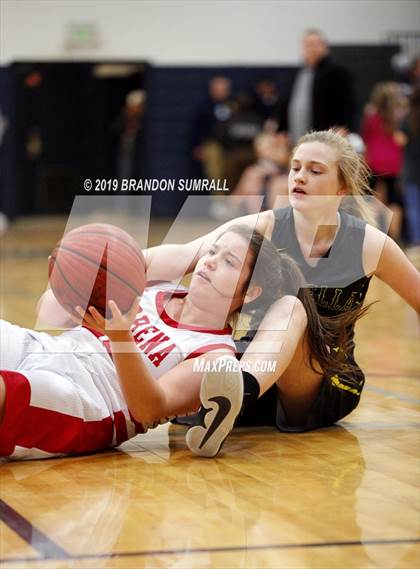 Thumbnail 1 in Isabella vs. Verbena (Chilton County Tournament) photogallery.